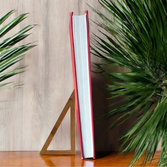 Hunting Humans: An Encyclopedia of Modern Serial Killers - 1990 Hardcover - Picture 4 of 11